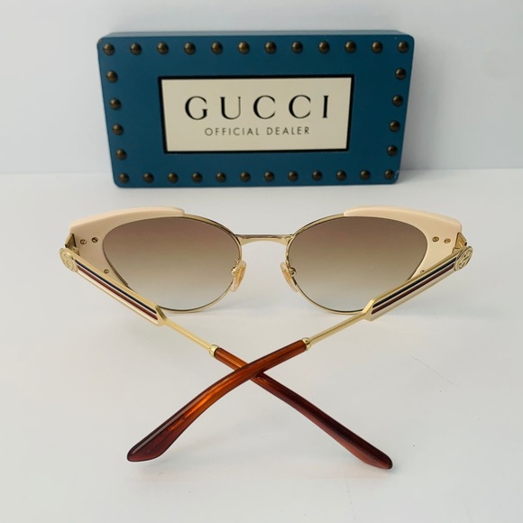 Authentic  Gucci Ivory and Gold/ Green Gradient GG0522S Cat Eye Sunglasses - Picture 9 of 13